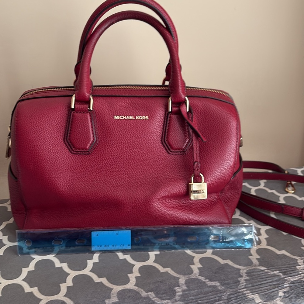 Handbag - Picture 2 of 8